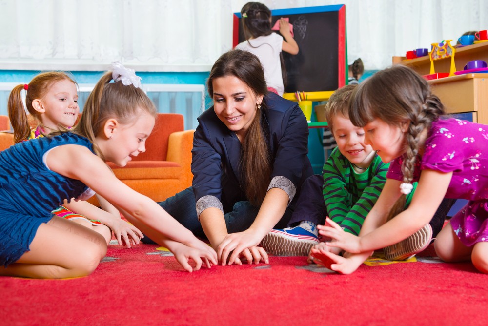 5 Best Indoor Activities For Children | COVID-19 Guide For Parents