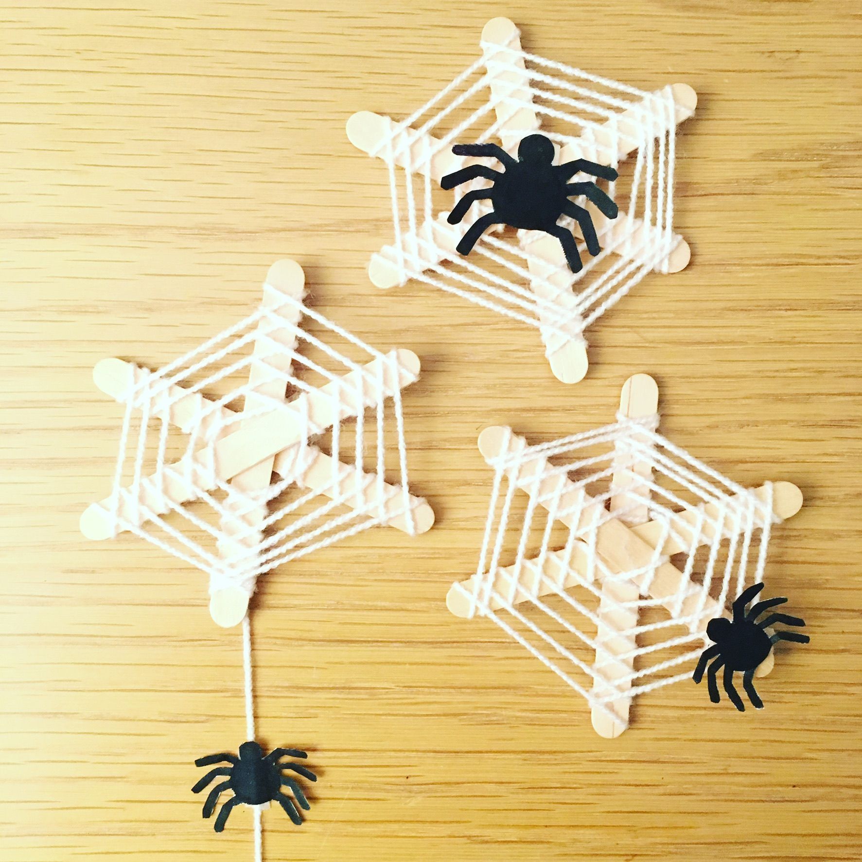 Super Cool D.I.Y Home Craft for Kids This Halloween